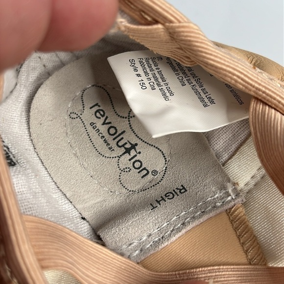 New Revolution Stretch Ballet Shoes - Classic Pink Style 150 M 10AD Women's 8.5 - Picture 7 of 10